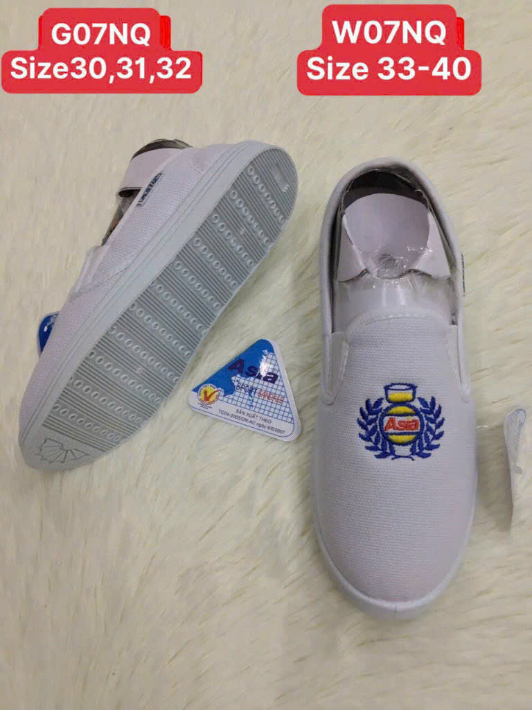 giày asia xỏ trắng